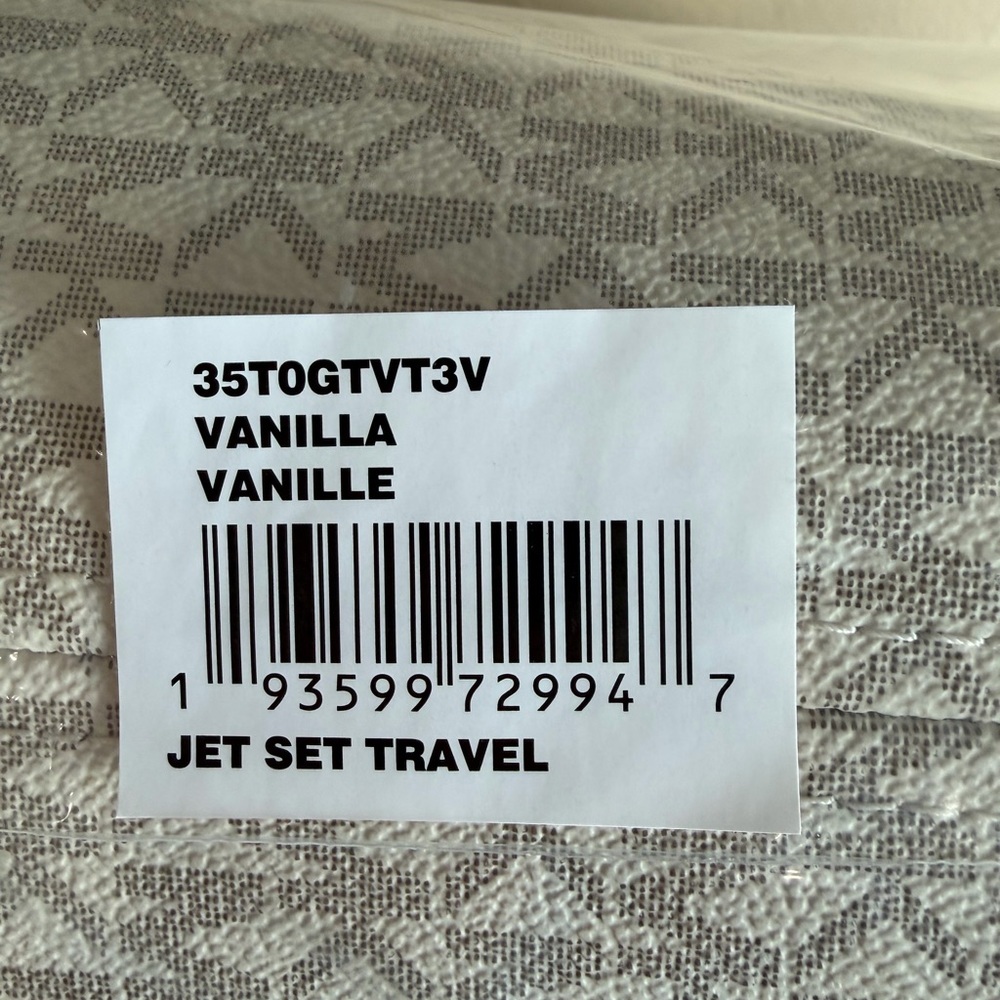 Michael Kors Jet Set Travel Large Logo Tote Bag - Vanilla NWT - Picture 5 of 5